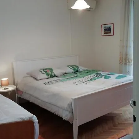 Pergola Apartment *