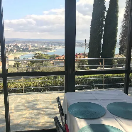 Apartment Pergola